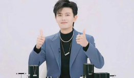 91年男明星直播状态,魅力四射展现不凡风采